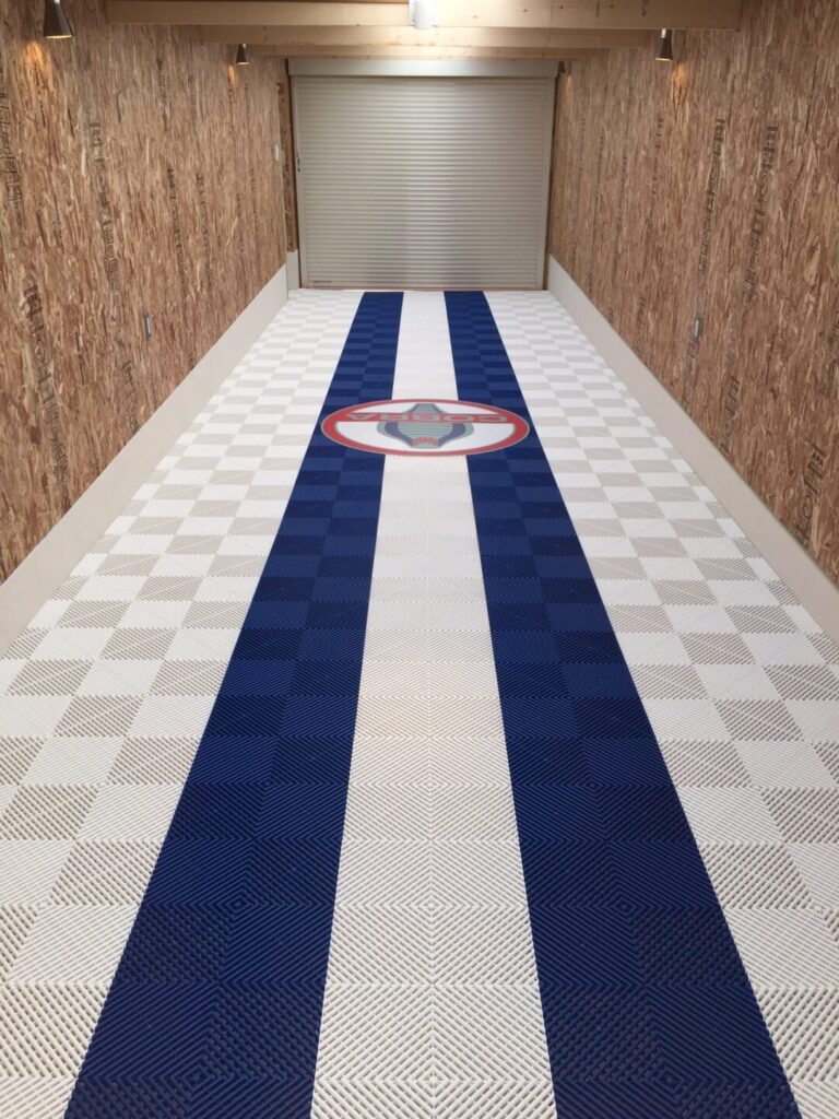 アメリカンスタイルガレージ COBRA